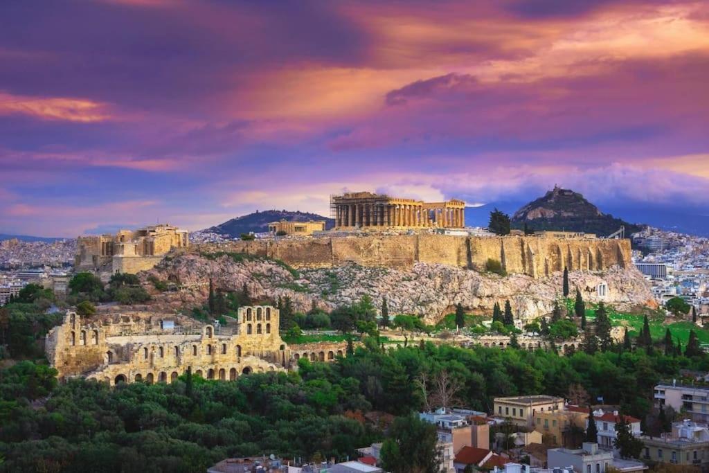 Spacious Beauty In Athens, 55M2, Metro 7' Екстериор снимка